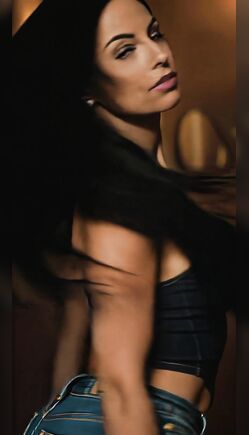 Denim Desire: The Secret Glow of an Elegant Midnight