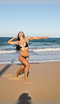 Beach Volleyball Queen: Sunset Seduction